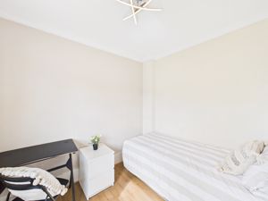 Photo 28- click for photo gallery